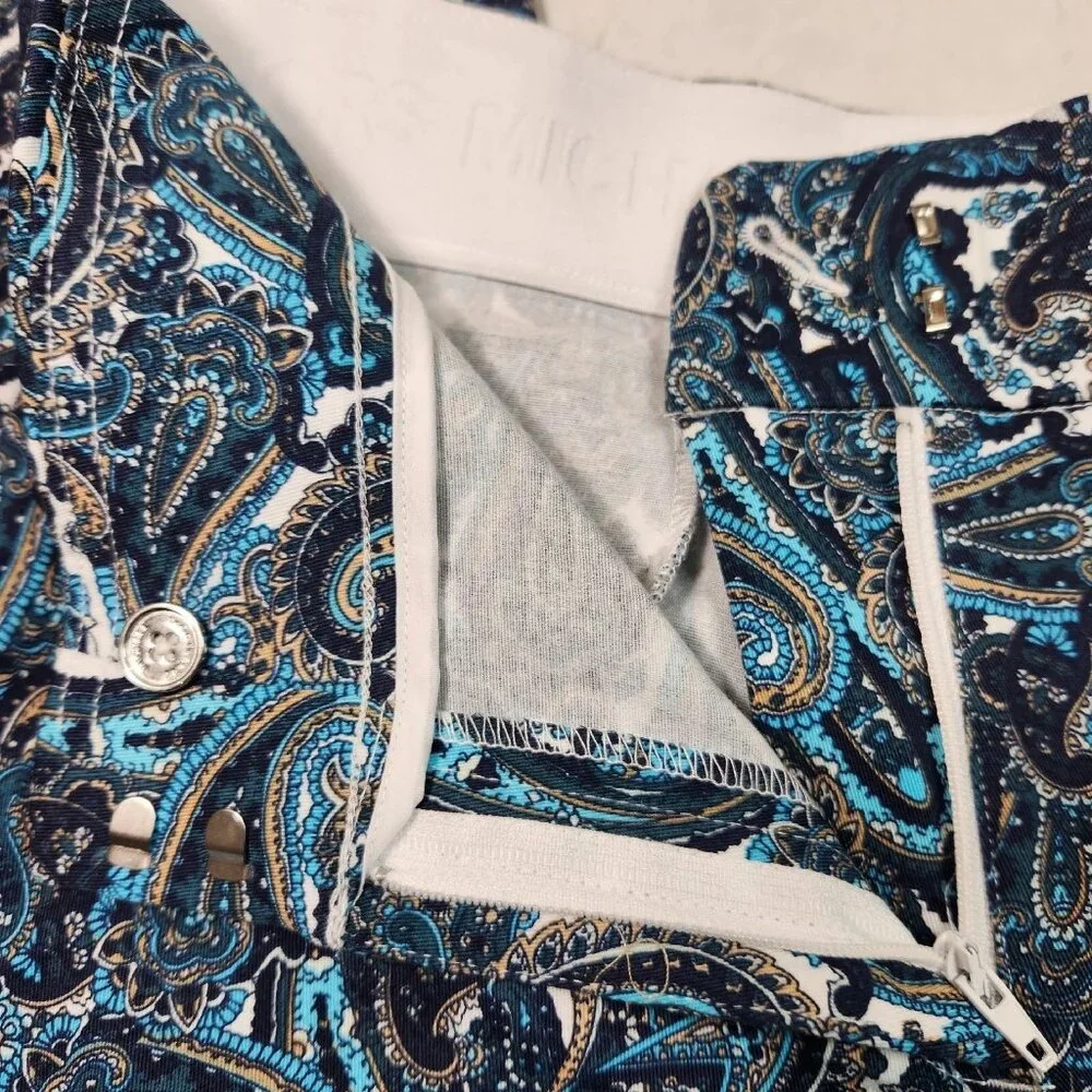 Michael Kors Plus Size Paisley Capri Pants 16W Midnight Blue Stretch New No Tags - Picture 6 of 8